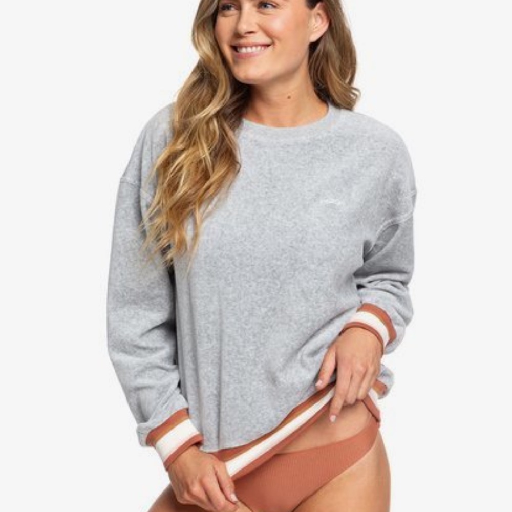 Roxy 'Sisters' Hailey Bieber Sweatshirt